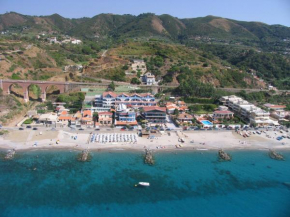 Oasi Azzurra Hotel Village San Saba
